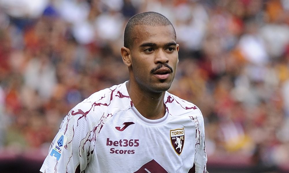 Napoli, Ngonge ceduto in prestito: resta in Serie A