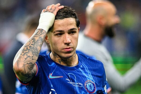 Enzo Fernandez: accordo verbale con il Manchester City. Manca solo…
