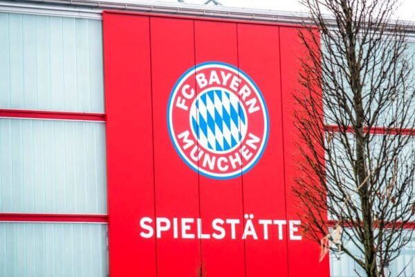 Bayern Monaco, Hoeneß critica la gestione di Wirtz al Liverpool: “Non sfruttano il suo potenziale”