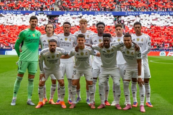 Real Madrid: Endrick Resta al Bernabeu