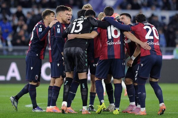 Bologna, si rivede Dovbyk in gruppo
