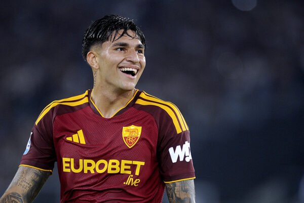 Roma, Castro alza l’asticella: “In un club simile l’obiettivo è lottare per lo scudetto”