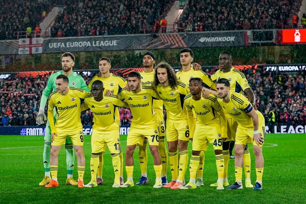 Fenerbahce, arriva la decisione della UEFA: 4 turni a Guendouzi