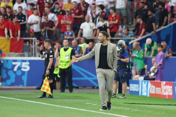 Bologna, Tedesco: “Piccoli-Dovbyk possono coesistere. Preso gol nel nostro momento migliore”