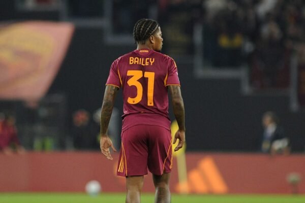 Leon Bailey pronto a trasferirsi all’Olympiacos: i dettagli