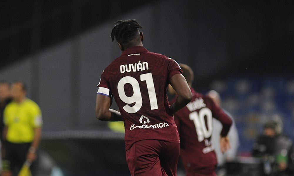 Duvan Zapata forza i tempi al Filadelfia: il ginocchio sinistro condiziona il rientro