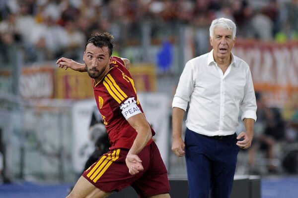 Tegola Cristante per la Roma: forfait sicuro in campionato e De Roon scalda i motori