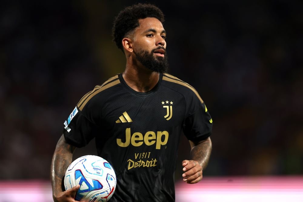 Lecce-Juventus 0-2, Douglas Luiz riporta al successo i bianconeri