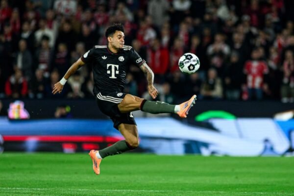 Bayern Monaco, tegola Luis Diaz: stop di almeno un mese per il colombiano