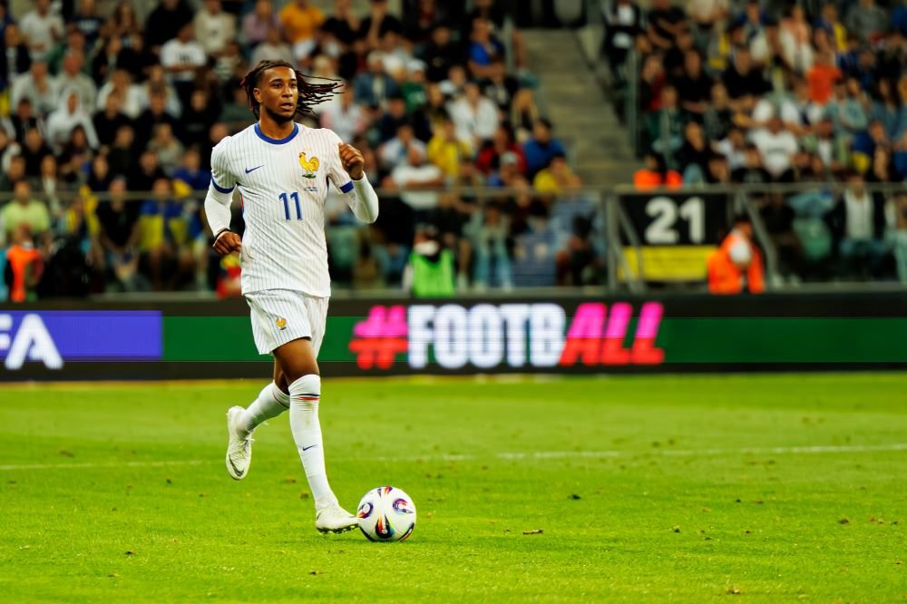Michael Olise, momento d’oro tra Bayern Monaco e nazionale francese
