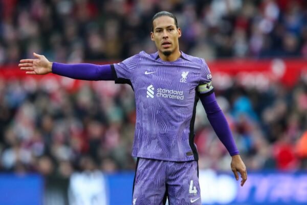 Liverpool, Jacquet: “Giocare accanto a Van Dijk è un sogno”