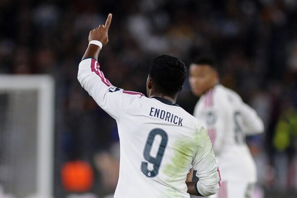 Real Madrid, Mourinho lancia Endrick dal 1′
