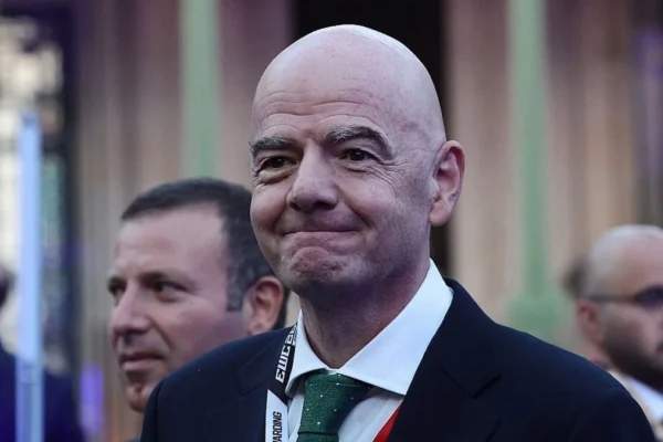 FIFA, Wenger rivale di Infantino? Le elezioni del 2027