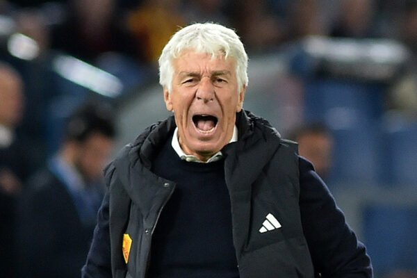 Calciomercato Roma: i giallorossi lanciano la sfida per un difensore